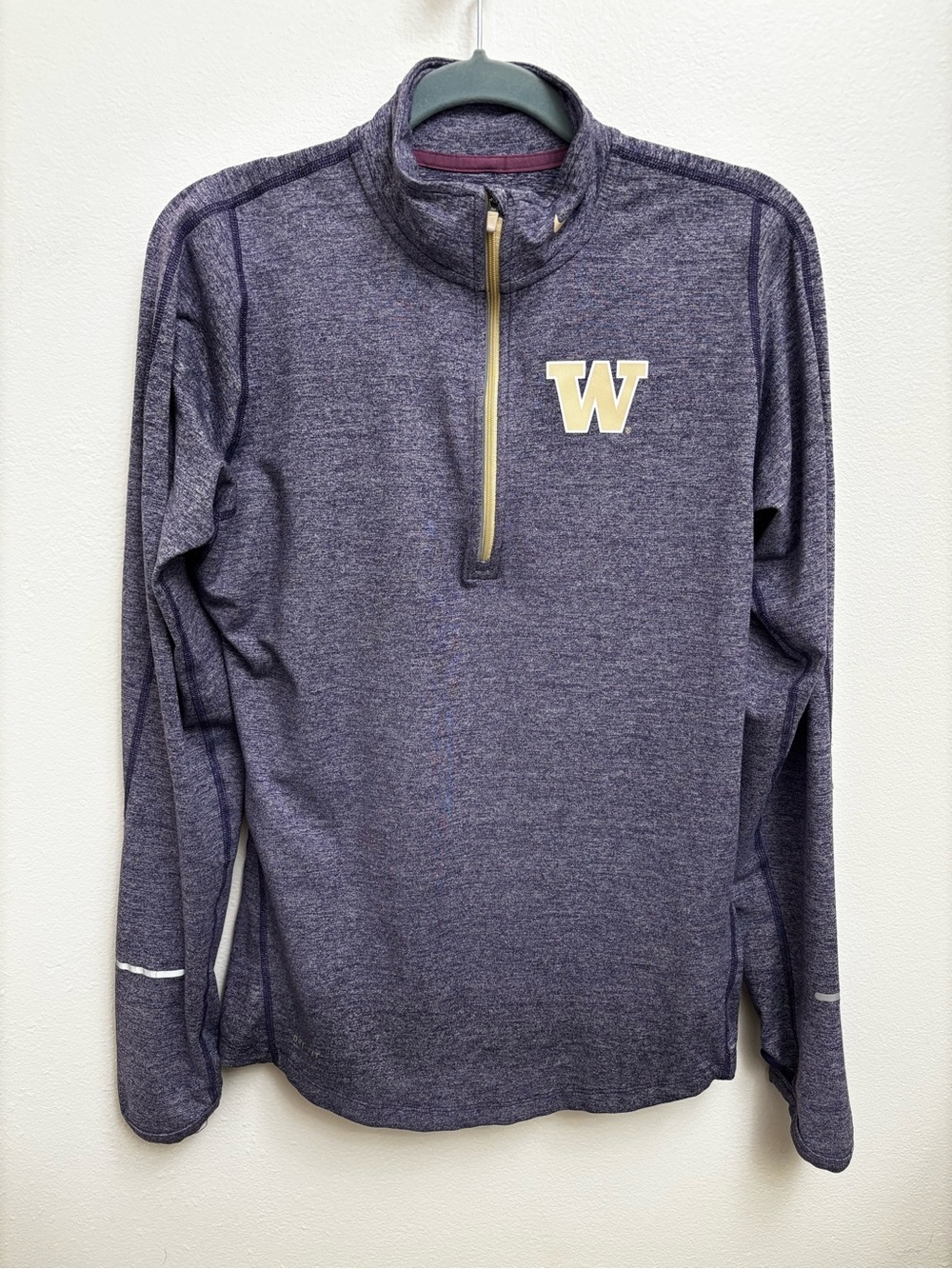 Nike UW Huskies Quarter Zip Pullover Purple Thumbholes Women’s Medium Dri-Fit